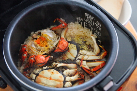 【訳あり：期間限定】天然活きモクズガニ 【小サイズ】 約1.5kg （15匹～22匹 オス・メス混合） ネットに入れてお届け 下処理不要 調理レシピ付き 　1049002