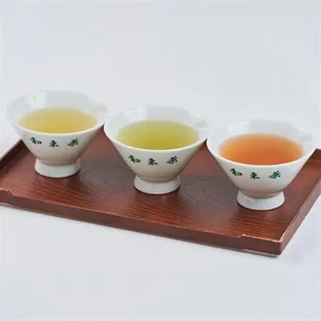 自然のまま育てた3種セット　純煎茶、玄米茶、ほうじ茶　栽培期間中農薬・化学肥料不使用　製茶房嘉栄【1424699】