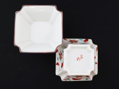 九谷焼　 2.5号小鉢揃　花唐草　a01 食器 キッチン雑貨 キッチンアイテム 雑貨 小物 お皿 小皿 食卓 テーブルコーディネート 