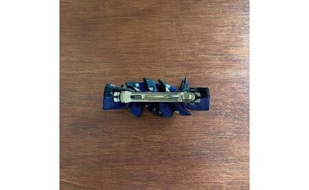 大島紬ひらひらバレッタ瑠璃カケス ブルー【世界自然遺産 登録記念】 A088-002 バレッタ 大島紬 絹 シルク ヘアアクセサリー カジュアル レディース 大人っぽい シンプル かわいい おしゃれ プレゼント