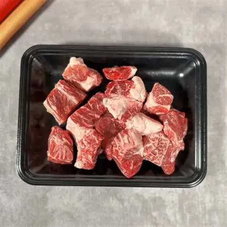 和牛セレブの神戸牛煮込み用(スネ ・ ネック)250g【配送不可地域：離島】【1436529】