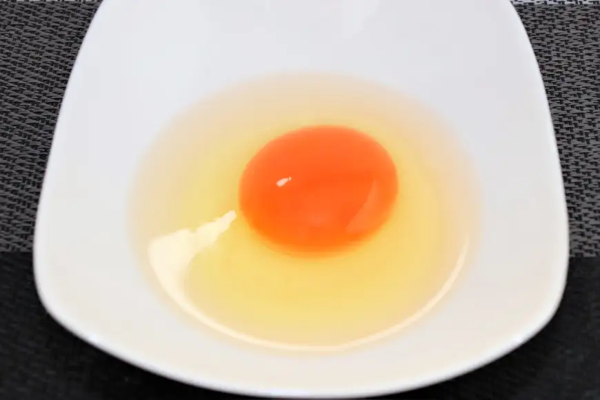 卵 こだわりの卵かけご飯 セット 穂坂のあかたま 10個 2パック 武川米 450g 3袋 [ハイチック 山梨県 韮崎市 20745484]