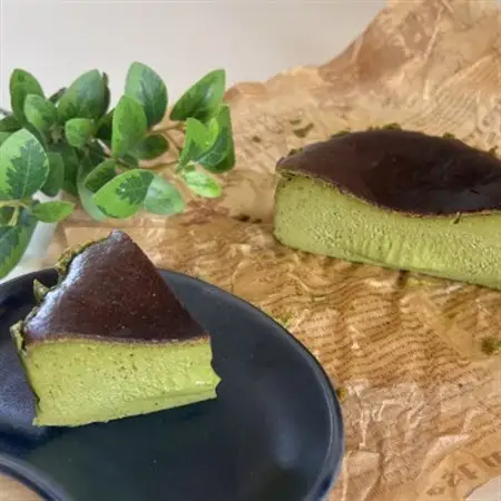 とろける抹茶バスクチーズケーキ　420g/1個_菓子・スイーツ ケーキ  _【配送不可地域：離島】【1428575】