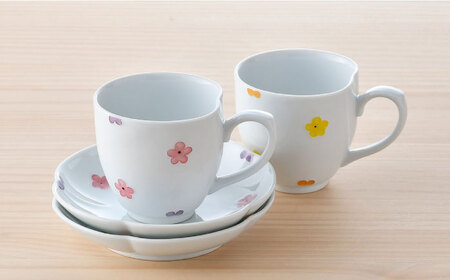 【陶器市特集】【波佐見焼】花★花 カップ＆ソーサー ペアセット 食器 皿 マグカップ【松幸陶芸】[HB50] 波佐見焼