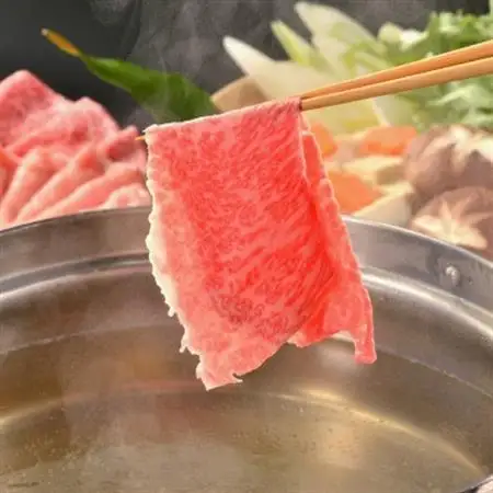 稲葉メルヘン牛(A4-A5)　しゃぶしゃぶ2種計600g(ロース300・モモ300)【配送不可地域：離島・北海道・沖縄県・東北・中国・四国・九州】【1291444】