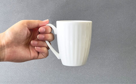 [TW]【美濃焼】菊型 マグカップ＆皿ペアセット　ホワイト【大東亜窯業】食器 マグカップ プレート 皿 ペア セット メインディッシュ コーヒー 茶 お茶 コーヒーカップ ティーカップ シンプル 白 ホワイト [MAG079]