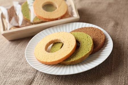 グルテンフリー!!自家米こめこのバウムクーヘンセット：B130-033