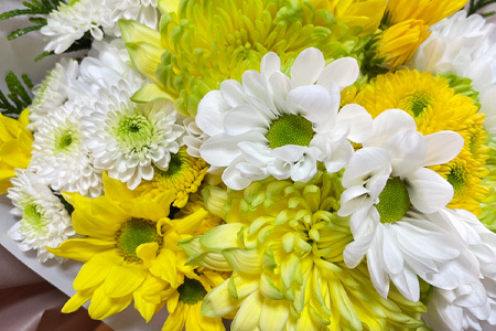 仏花におすすめ そのまま飾れるお供えスタンドマムブーケ 水替え不要 生花 お花