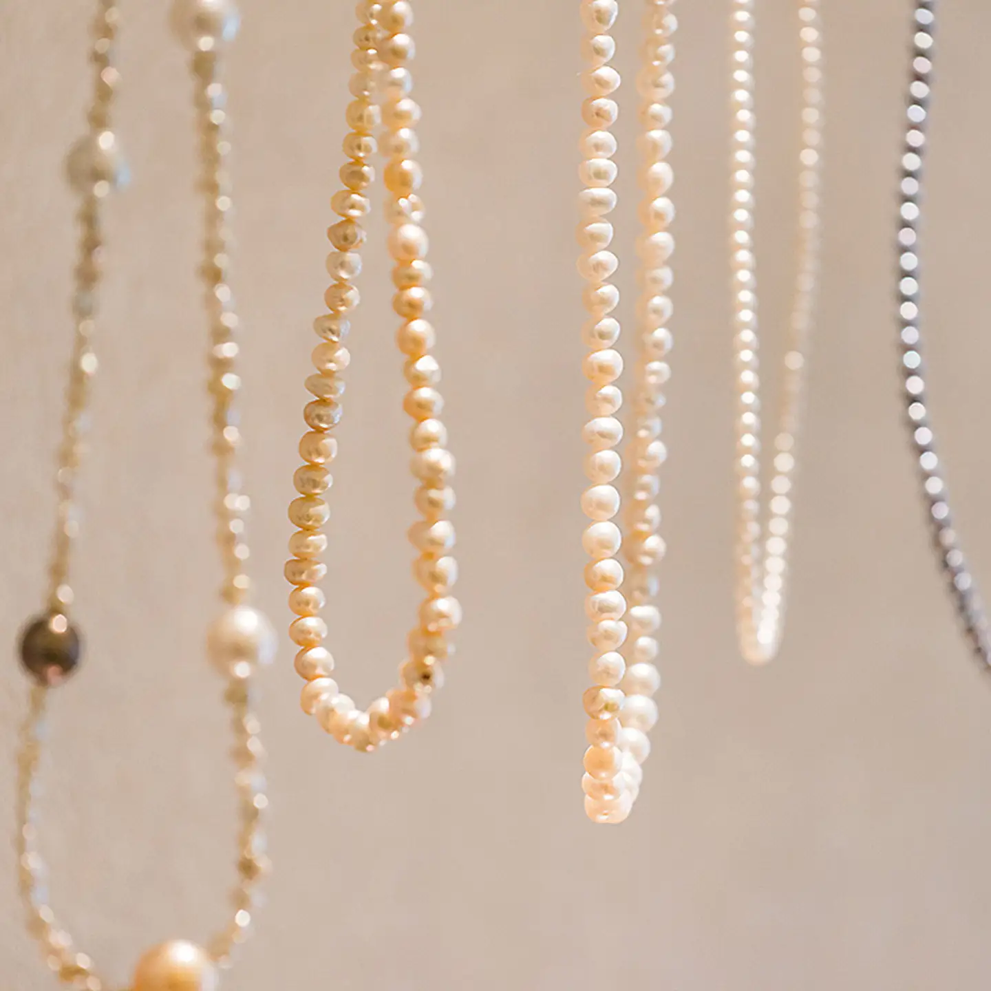 艶々ベビー！5mmアコヤ真珠直付けピアス：B425-007