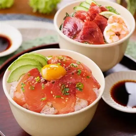 さつま揚げ詰め合わせ＆漬丼セット A0-26_ さつまあげ 詰合せ セット 漬丼 かつお マグロ 海鮮 丼 簡単調理 冷凍 食べ比べ 鹿児島 枕崎 贈答 ギフト _【配送不可地域：離島】【1460792】