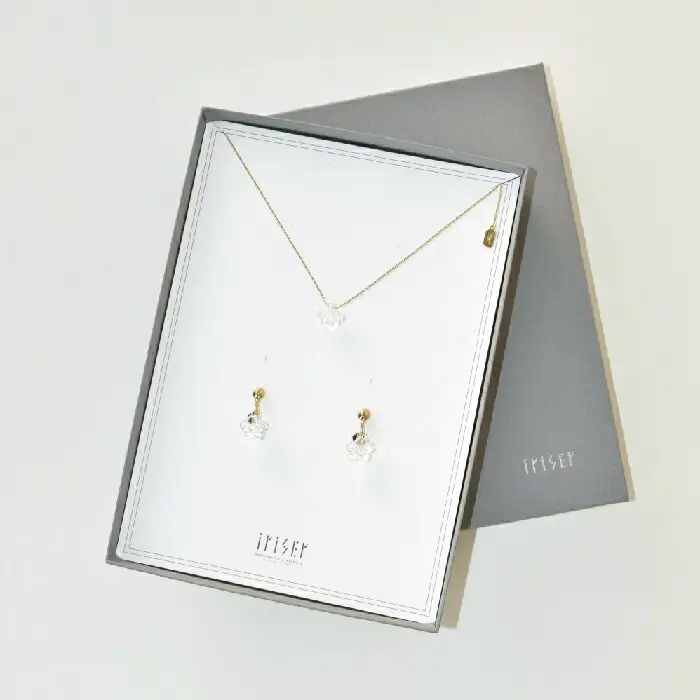 ネックレス・イヤリングセット iriser おだかうめ ｜ ネックレス・イヤリング