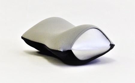 旅行用負担軽減枕 首をやさしく包み込む 浜松産ネックピロー「ネックラック」 寝具  オレンジ×ネイビー