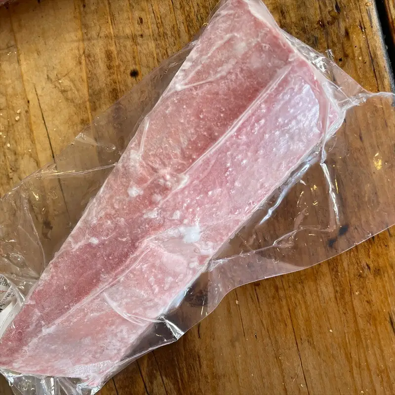 貴重な天然本鮪 赤身 約200g×1柵 約2人前●マグロの中心部天身を使用！【赤身 天身 惣菜 海鮮 お取り寄せ 御中元 お中元 お歳暮 父の日 母の日 贈り物 日本酒 焼酎 マグロ マグロ】【神奈川県小田原市早川】