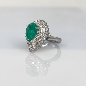 【ふるなび限定】【一点もの】Pt900　エメラルド（2.38ct）リング　FR2　K05065-H　FN-Limited