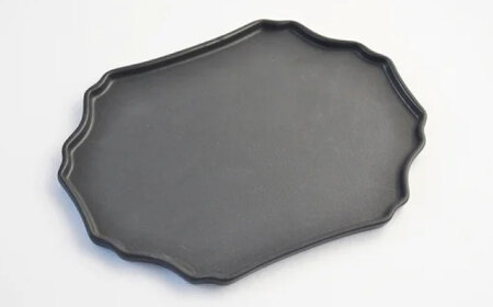 【美濃焼】DesPresシュエットプレート BLACK 2枚セット【丸新製陶】食器 楕円皿 角皿 平皿 パスタ皿 パン皿 メインディッシュ 北欧風 アンティーク風 カフェ風 マット ブラック 黒 ペアセット 写真映え かっこいい おしゃれ 送料無料 [MAM073]