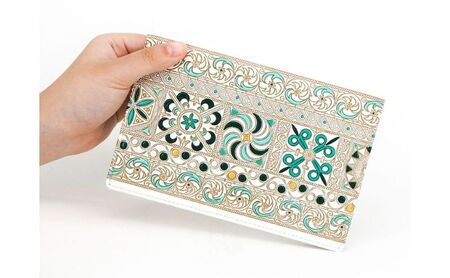 【文庫屋大関】パーソナルホルダー　錦紗＜緑＞【皮革工芸品】 民芸品 雑貨 日用品 牛革 イスラム文様 ギリシャ文様 