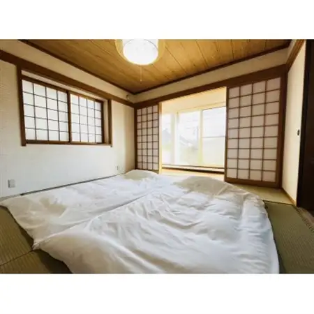 【大樹町緑町ゲストハウス】1泊素泊まり　ペア宿泊券_旅行券・チケット 宿泊券  _【1464356】