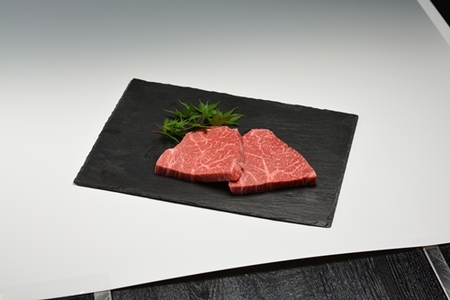 （冷凍） 大和榛原牛 稀少部位もも ランプ ステーキ 150ｇ×5枚 計750ｇ ／ うし源 本店 ふるさと納税 A5 赤身 あっさり 父の日 キャンプ バーベキュー 奈良県 宇陀市 お中元 贈答用 贈り物 暑中見舞い お土産 お歳暮 内祝いまとめ買い 美味しい部位 正月
