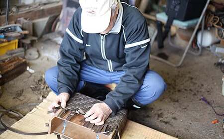 木地師手作り 純国産 くるみかごバック 【松尾 清常】 ／ くるみかご バック かごバック 篭バック クルミかご A4サイズ収納可 皮細工 伝統工芸 手作り 手づくり ハンドメイド  胡桃 クルミ くるみ 篭 かご カゴ バック バッグ チャーム付き チャーム