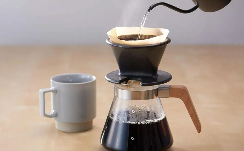 【定期便 全12回】【粉】屋久島の水で研いだ（焙煎機を使用した）コーヒー（1回分500g）＜やくしまロースター＞