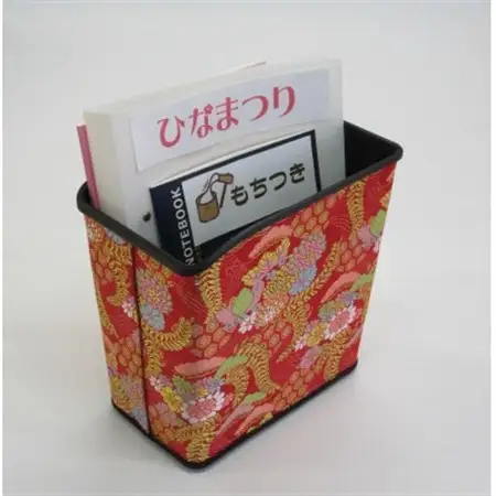 【山田人形店】愛知県北名古屋市　和室にぴったりなおしゃれな西陣織金襴小物入れ　赤地・ピンク地　各1個【1479201】