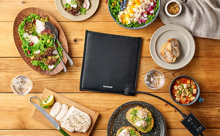 低温調理器 袋型 PLTC-M01-B ブラック アイリスオーヤマ テレビで紹介 袋型低温調理器 ポケットシェフ PocketChef 袋型 低温調理機 低温調理 低温 スロークッカー 真空調理 キッチン用品 調理家電 新生活 一人暮らし 生活応援