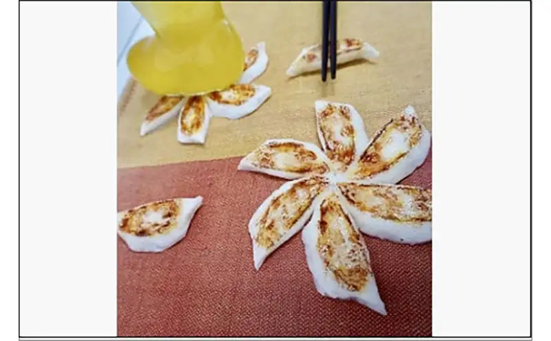 食品サンプル【博多餃子なコースター＆箸置き】各2個 | クラフト 民芸 人気 おすすめ 送料無料