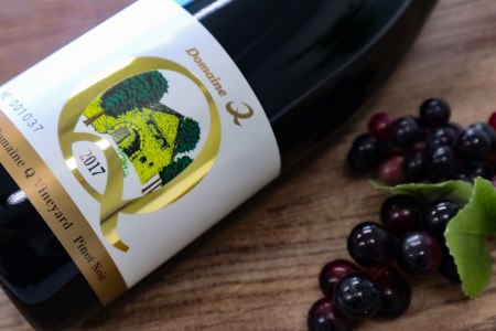 ドメーヌQ　ピノ・ノワール　720ml