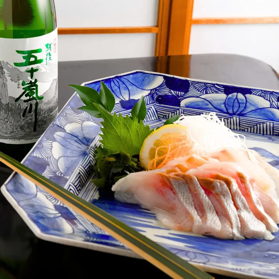 地元・燕三条で人気 吟醸酒＆リキュール飲み比べセット 日本酒 ルレクチェのお酒 洋ナシのリキュール（720ml、500ml各1本） #居酒屋新幹線2 [福顔酒造]【011S173】