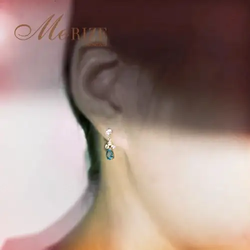 ピアス 天然 スイスブルー ホワイト トパーズ 1.0ct ペアシェイプ "Melisande メリザンド"【K18YG】P-132（KRP）E7-1410