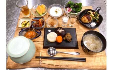 【週末限定】 WBPランチ ペアチケット