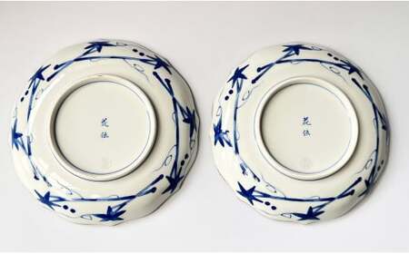 有田焼 染付暦 祥瑞手 (しょんずいて) ペア和皿【有田焼 花伝作】食器 器 うつわ 陶磁器 皿 和皿 小皿 取皿 菓子皿 セット 2枚 祥瑞手 手描き 電子レンジ対応 A50-298