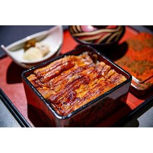 日本料理志ぶ家の うなぎ蒲焼き （タレ付き）