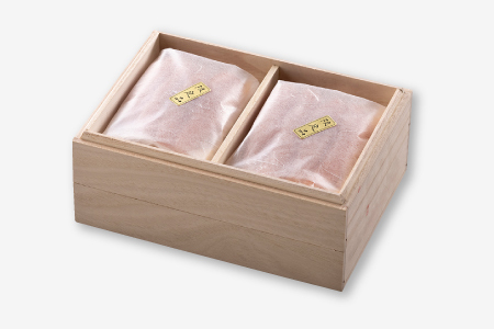 C151.ご贈答用「辛子明太子」１ｋｇ（2段桐箱入り）【辛子明太子】