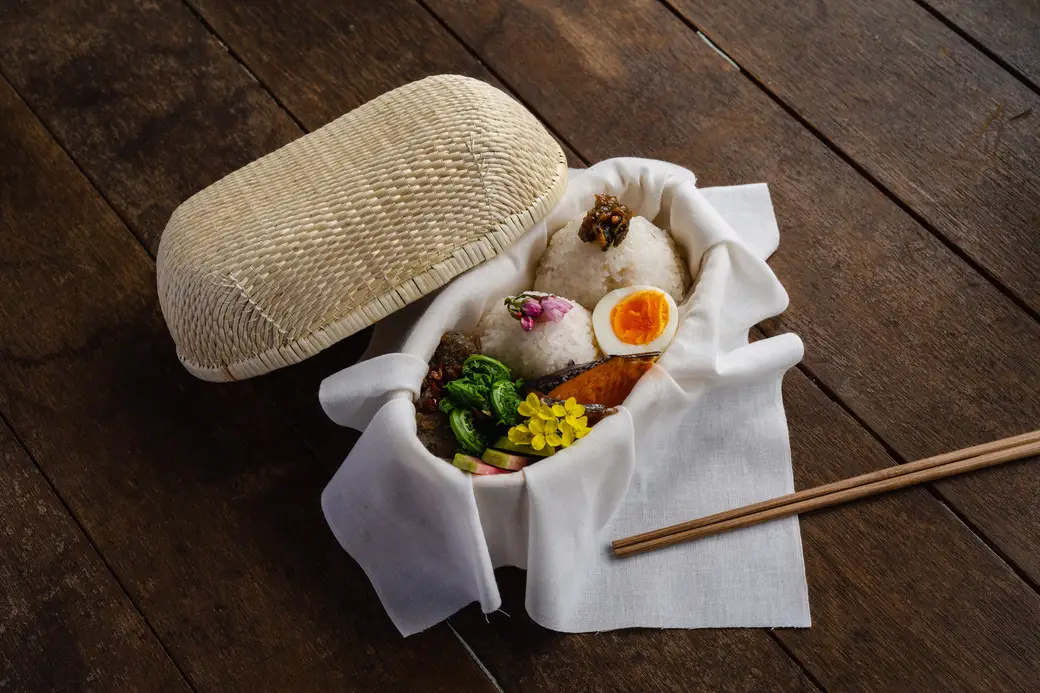 【伝統工芸品】KORI ANRI JAPAN「MUSUBU ヤナギの器」 "Lサイズ" 柳行李 / 豊岡杞柳細工 飯行李 弁当箱 お弁当 行楽 ピクニック ランチボックス
