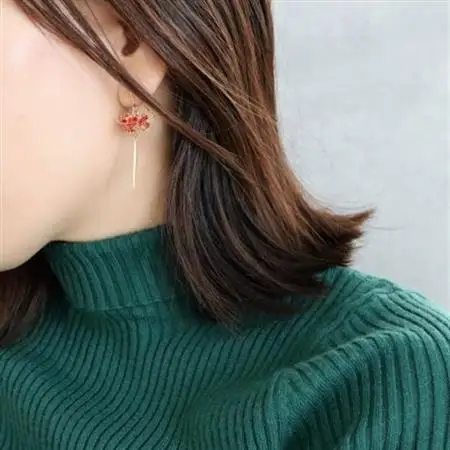 彼岸花のピアス_装飾品・工芸品 ピアス・イヤリング アクセサリー _【1454521】