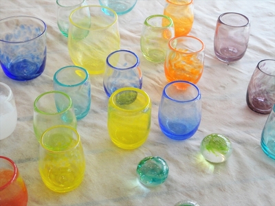 【ガラス工芸体験】溶けたガラスに息を吹き込み器を作る吹きガラス体験　グラスを3個作るコース【 体験チケット 硝子 ガラス 神奈川県 山北町 】