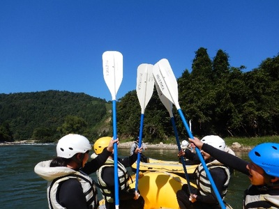 最上川 ラフティング 体験 1名様分 体験型 川下り 山形県 朝日町 アクティビティ 自然 レジャー 川 アウトドア スポーツ ウォータースポーツ チケット