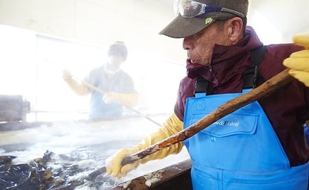 海藻 三陸産塩蔵こんぶ 1.2kg(300g×4袋) 肉厚 海藻