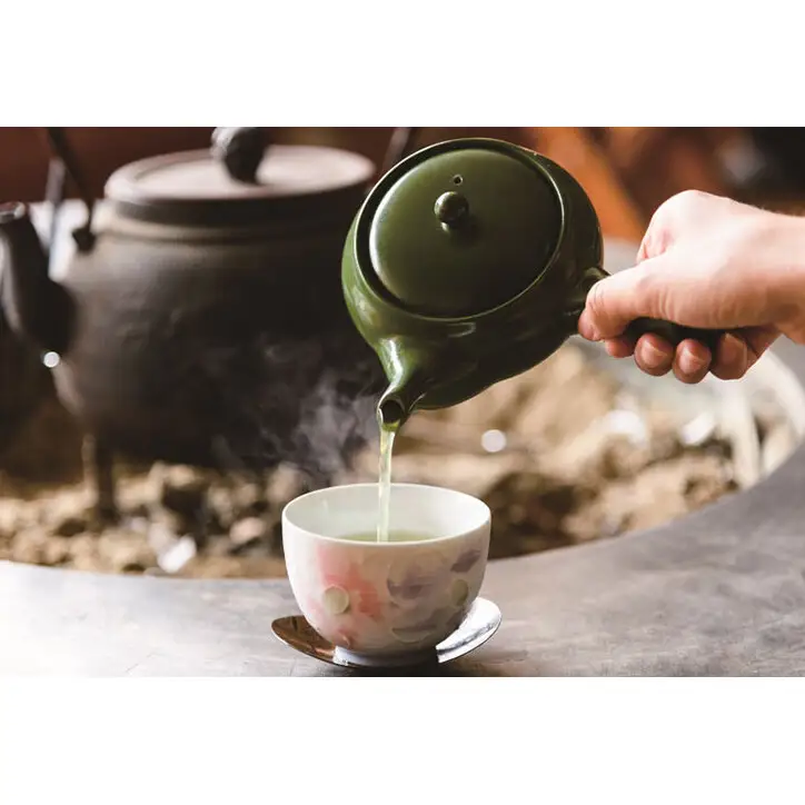 【農林水産大臣賞受賞】茶農家が作る宇治田原産玉露〈お茶 茶 緑茶 玉露 茶葉 茶筒 お茶缶 農林水産大臣賞 工芸品〉 加工食品 