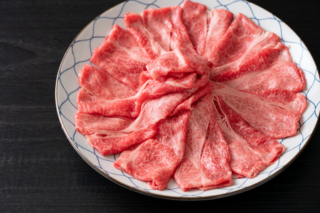 訳アリ!【A4～A5】博多和牛しゃぶしゃぶすき焼き用700g　AO022