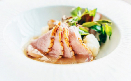 GOSE SENTO HOTELー洋食屋ケムリーディナーコース2名様 ／ 御所まちづくり ホテル お食事券 チケット 奈良県 御所市