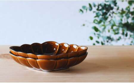 有田焼 飴釉縁錆菱型皿 2個セット【ARITAYAKI-STORE】食器 デザートうつわ 皿 ハンドメイド おもてなし 高級食器 和食器 A24-100