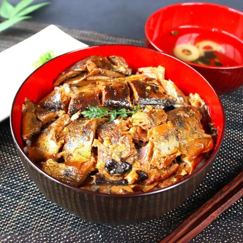 熊野の天魚 ひつまぶし（2箱）+缶詰（4缶）セット / あまご アマゴ 魚 甘煮 おかず 惣菜 おつまみ 保存食 山椒醤油味 バジルアヒージョ味 和歌山県 田辺市 熊野本宮大社 【ymr006】