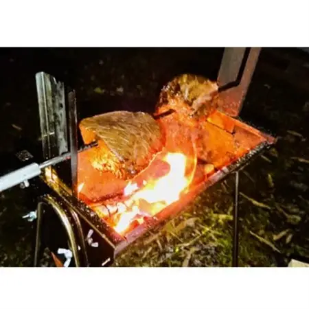【minimal】ソロキャンプ専用!串焼きもできる至極の職人が造るBBQコンロ【1361782】