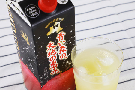 ストレートジュース 詰め合わせセット【青い森の、大地の恵み。あおもりスチューベン100＆あおもりりんご100】1000ml×各2本 化粧箱入り