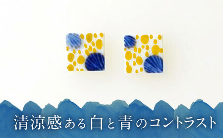【美濃焼】 手描きの小さなタイルピアス 『すなはま』 多治見市 / 七窯社 ピアス アクセサリー おしゃれ[TAP076]