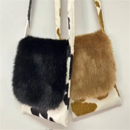 OKADA TEXTILE MINIサコッシュ エコファーバッグ ホルスタイン柄白黒_装飾品・工芸品 トートバッグ・ショルダーバッグ 鞄・バッグ かばん カバン_【1511930】