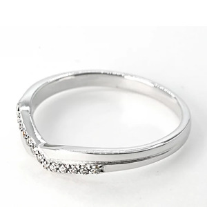 Vラインダイヤクロスリング0.06CT　R3966DI-P 188-073
