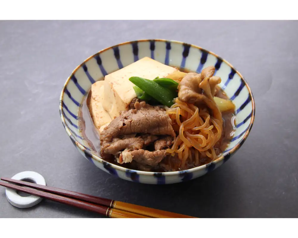 【えりも短角牛】肩ロースとバラのすき焼きセット【er007-018】牛肉 牛 肉 ビーフ ロース バラ肉 すき焼き用 鍋 お取り寄せ 冷凍 冷凍便 国産 北海道産 北海道 えりも町